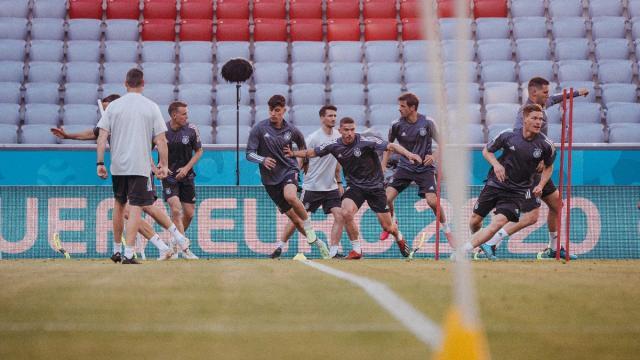 亚博体育官网-【前瞻】德国三后卫能否抵挡法国三叉戟？